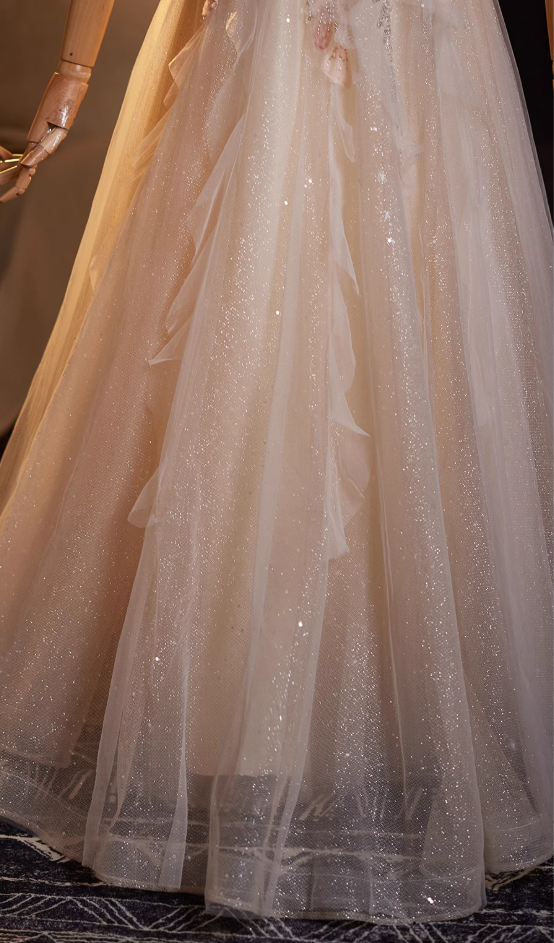 Avant-Garde A-Line Off-Shoulder Tulle Sweet 16th Gowns Beading Sequins Applique Prom Dress AP4939