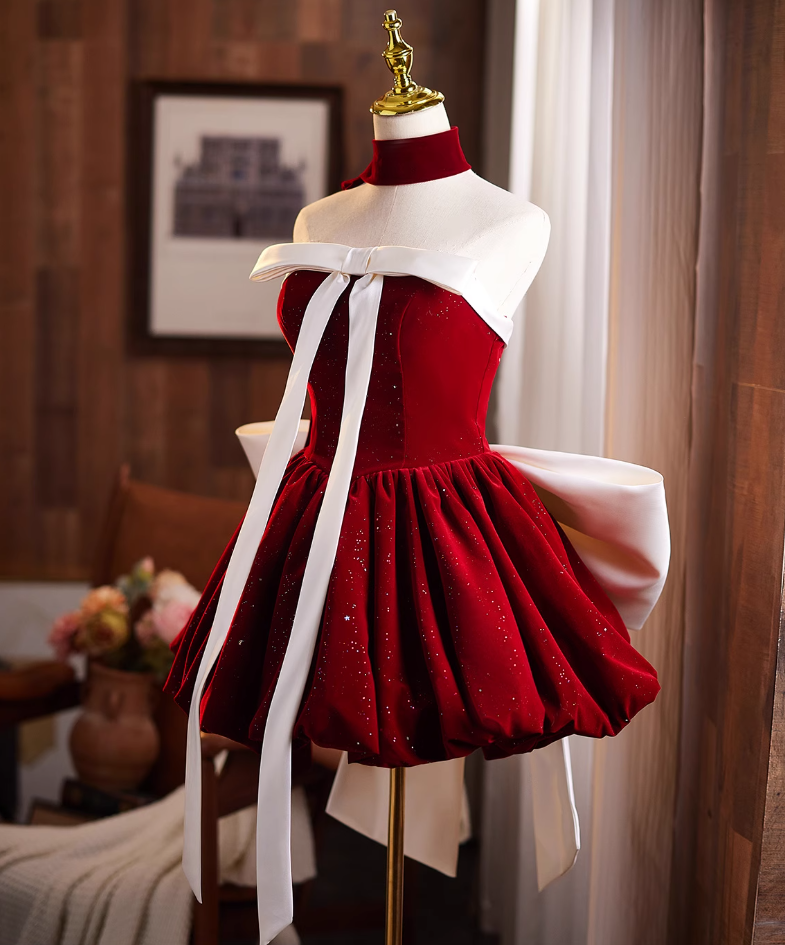 Voluminous A-Line Strapless Birthday Dresses Merry Christmas Sequins Bows Red Homecoming Dress AP4942