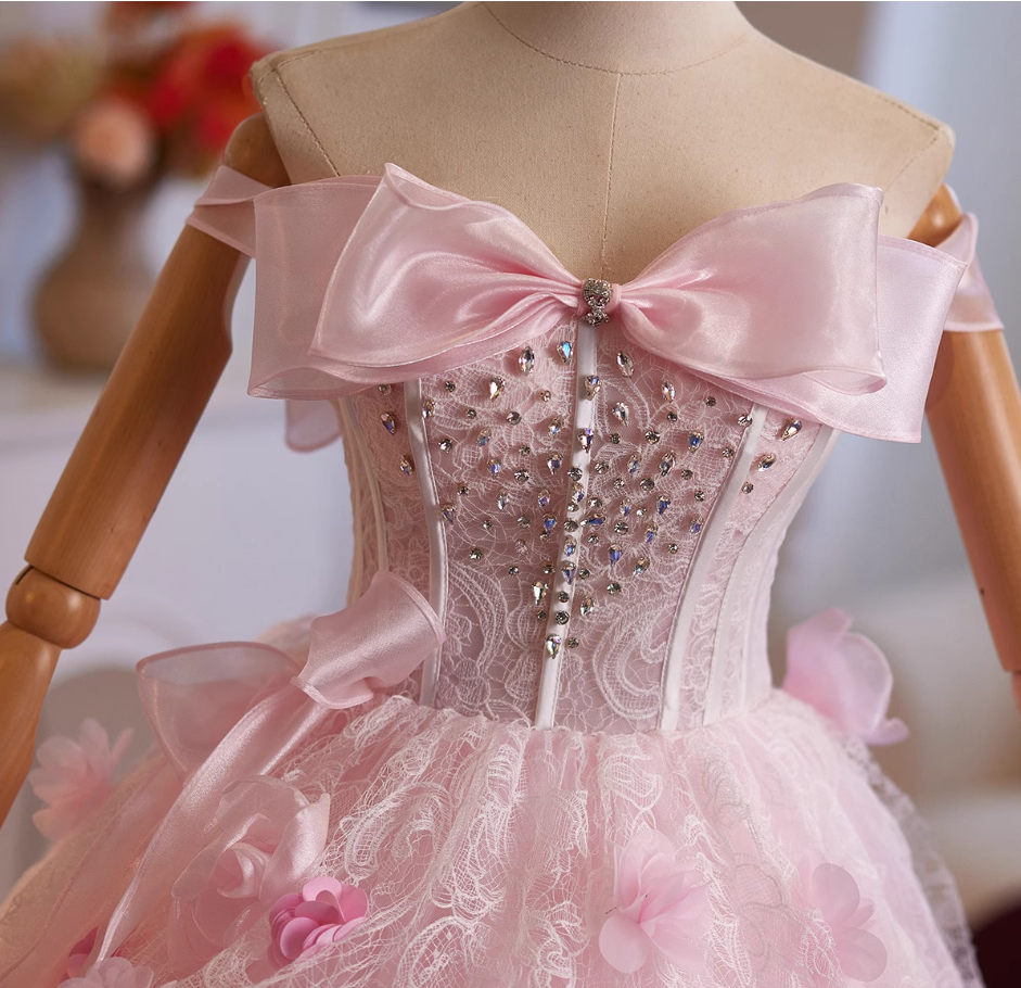 Luxury A-Line Off-Shoulder Sweet 16th Gowns Appliques Lace Bow Crystals Prom Dress AP4951
