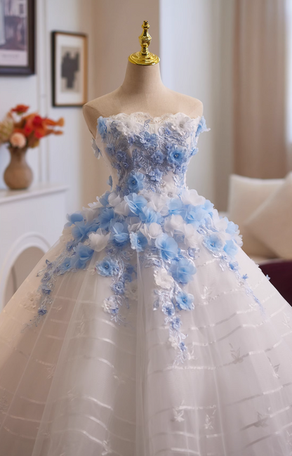 Elegant Strapless A-Line Layered Tulle Sweet 16th Dresses Appliques Beading Lace Prom Dress AP4953
