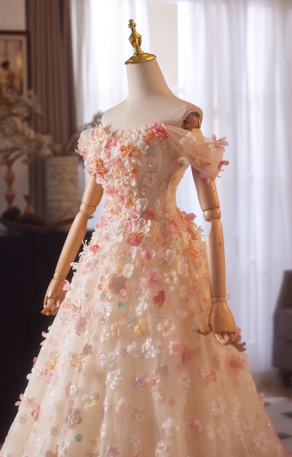 Flowy A-Line Off-Shoulder Sweet 16th Dresses Sequins Appliques Tulle Prom Dress AP4978