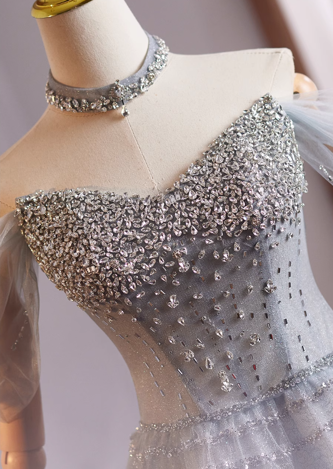 Sparkly A-Line Off-Shoulder Tulle Sweet 16th Dresses Beading Sequins Prom Dress AP4981