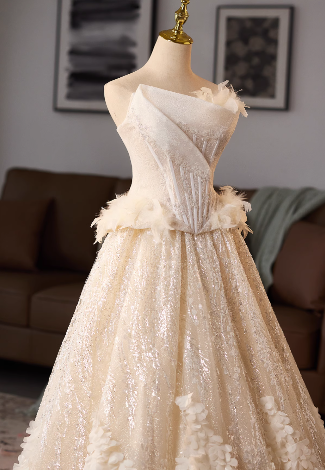 Stylish Strapless A-Line Sweet 16th Evening Dresses Sequins Appliques Feather Prom Dress AP4986