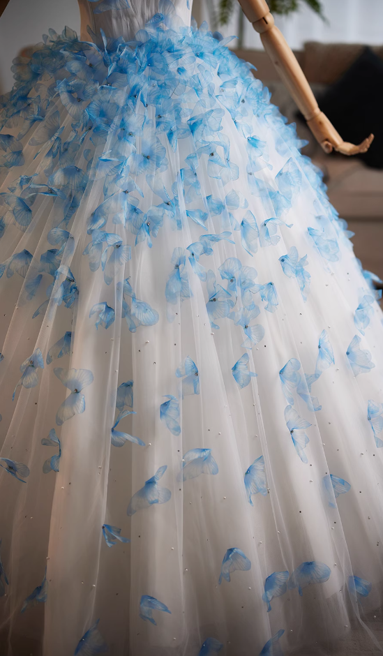 Attractive Off-Shoulder A-Line Sweet 16th Dresses Butterflies Beaded Sequins Tulle Prom Dress AP4990