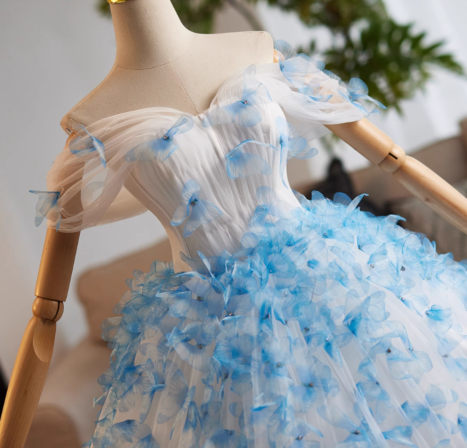 Attractive Off-Shoulder A-Line Sweet 16th Dresses Butterflies Beaded Sequins Tulle Prom Dress AP4990