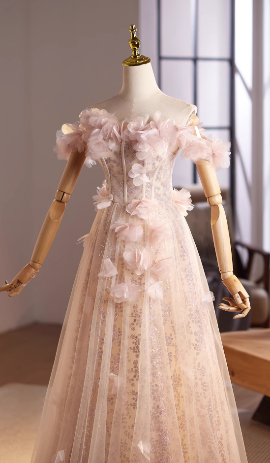 Pretty Off-Shoulder A-Line Sweet 16th Dresses Sequins 3D Appliques Tulle Prom Dress AP4995