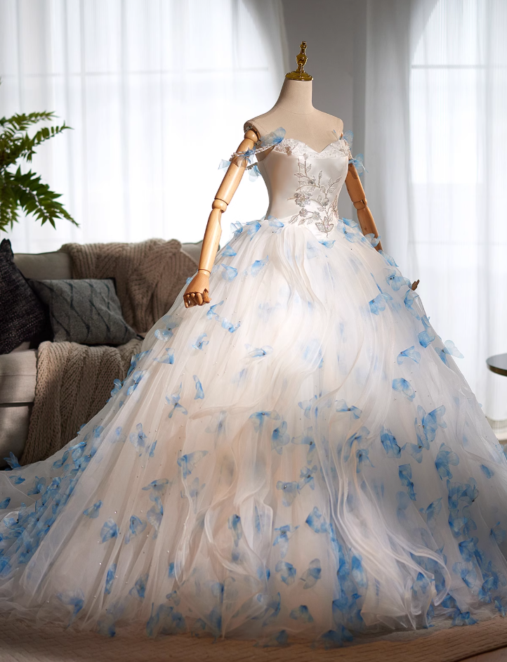 Exquisite Off-Shoulder A-Line Ruffles Tulle Sweet 16th Dresses Butterflies Sequins Beads Prom Dress AP5023