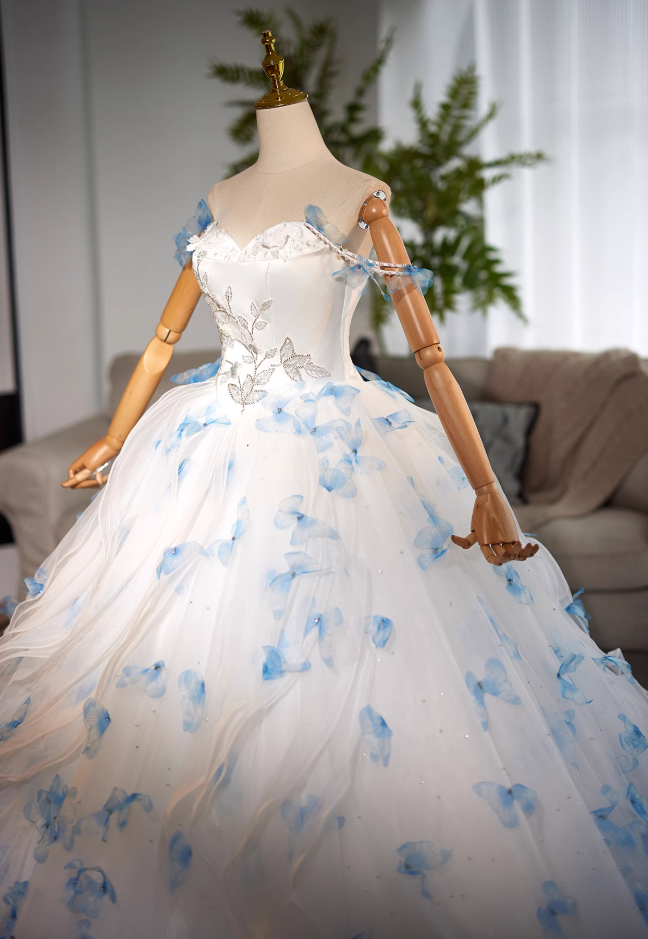 Exquisite Off-Shoulder A-Line Ruffles Tulle Sweet 16th Dresses Butterflies Sequins Beads Prom Dress AP5023