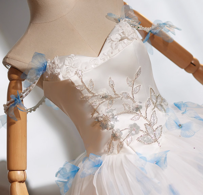 Exquisite Off-Shoulder A-Line Ruffles Tulle Sweet 16th Dresses Butterflies Sequins Beads Prom Dress AP5023