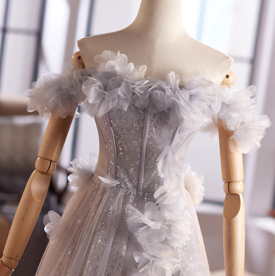Chic Off-Shoulder A-Line Sweet 16th Dresses Appliques Sequins Tulle Prom Dress AP5027