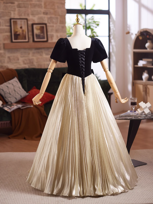 Luxurious Sweetheart Neck A-Line Pleated Sweet 16th Gowns Bows Velvet Short Sleeve Prom Dress AP5028
