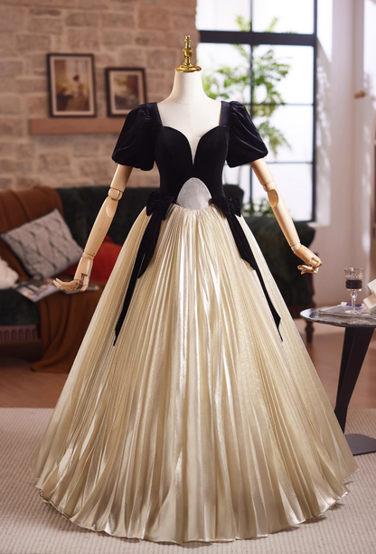 Luxurious Sweetheart Neck A-Line Pleated Sweet 16th Gowns Bows Velvet Short Sleeve Prom Dress AP5028