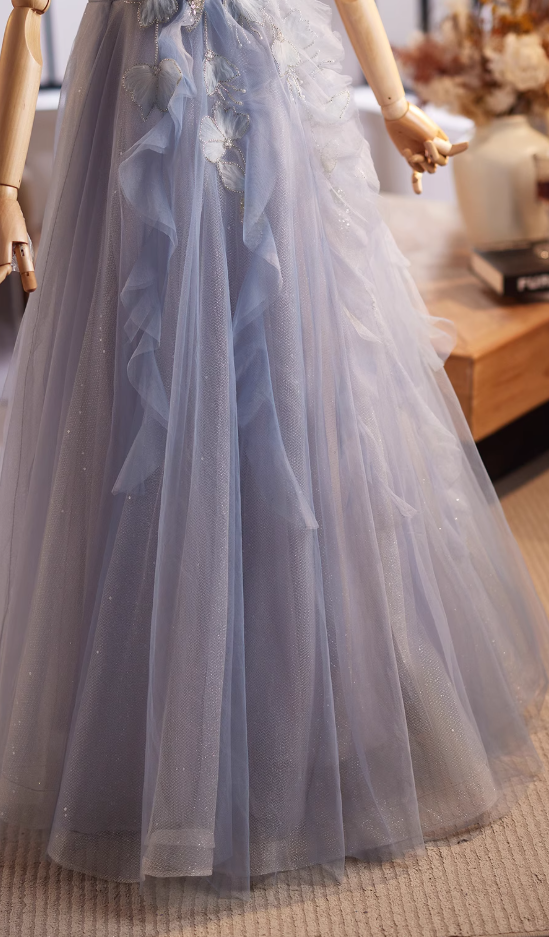 Graceful A-Line Off-Shoulder Ruffled Tulle Sweet 16th Dresses Appliques Sequins Beaded Prom Dress AP5030