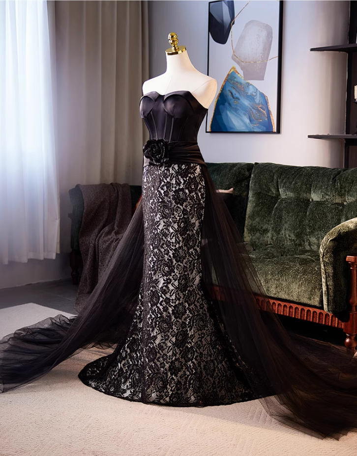 Gothic Style Strapless Black Lace Tulle Evening Mermaid Gowns Handmade Flower Prom Dress AP5036