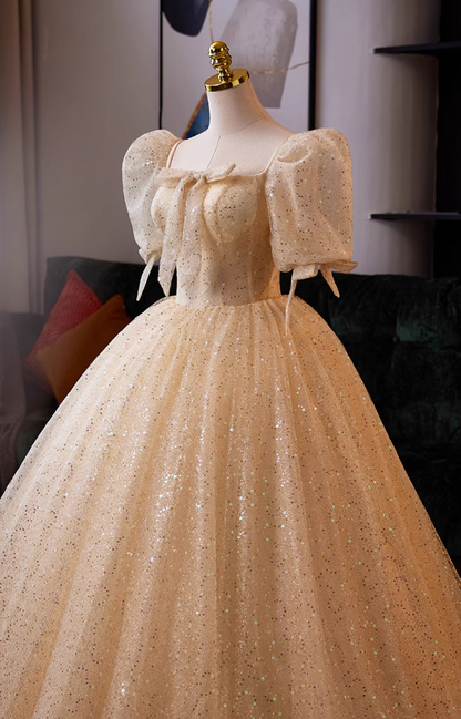 Vintage Square Neck A-Line Layered Tulle Sweet 16th Gowns Bows Sequins Puff Short Sleeve Prom Dress AP5037