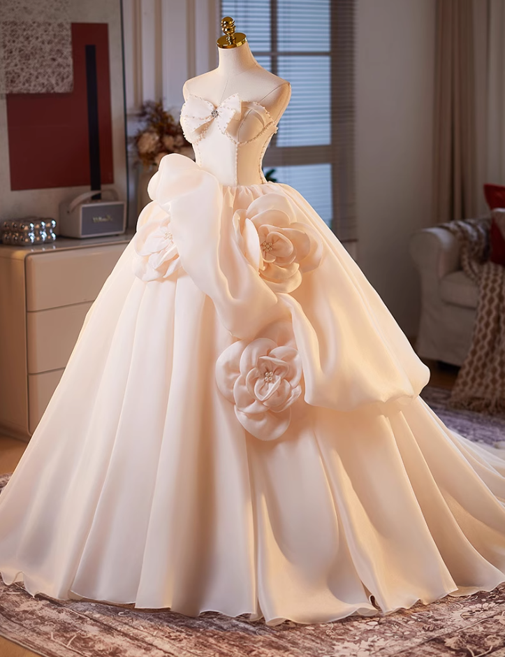 Trendy Strapless A-Line Ruffles Tulle Sweet 16th Gowns Beading Handmade Flowers Bow Prom Dress AP5061