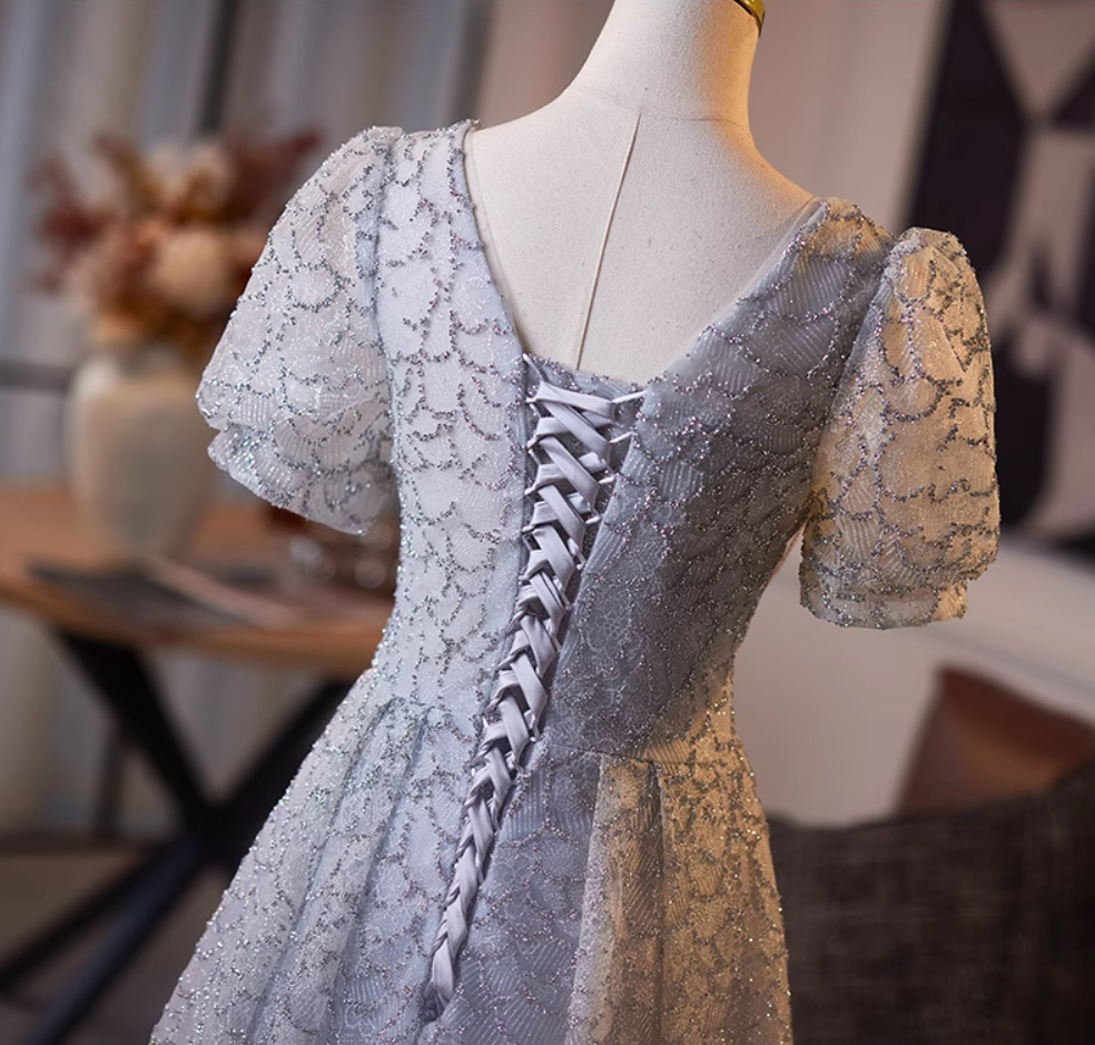 Luxury V Neck Lace-Up A-Line Short Sleeve Sweet 16th Gowns Crystals Beading Sequins Prom Dress AP5101