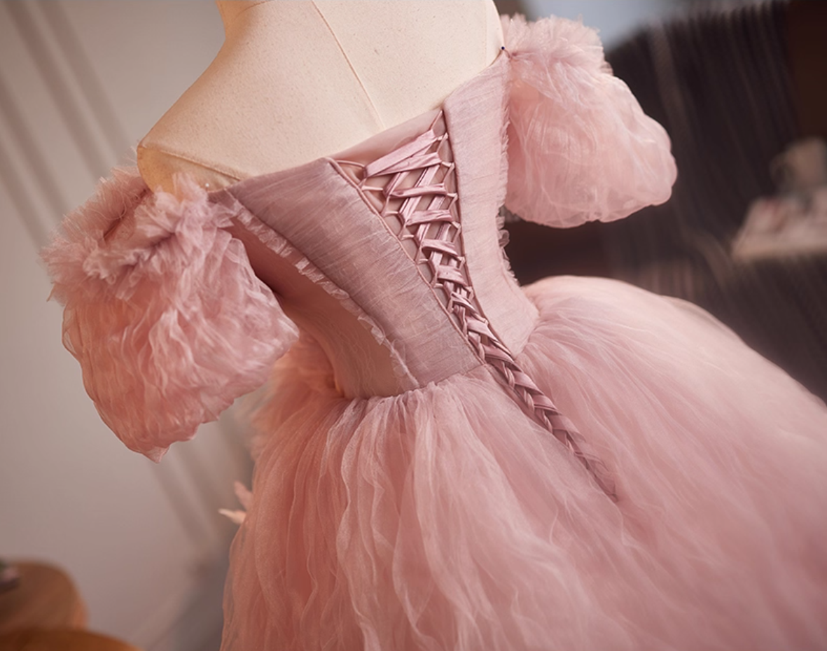 Artistic Off-Shoulder Pink Tulle A-Line Sweet 16th Dresses Beads Handmade Flowers Prom Dress AP5109