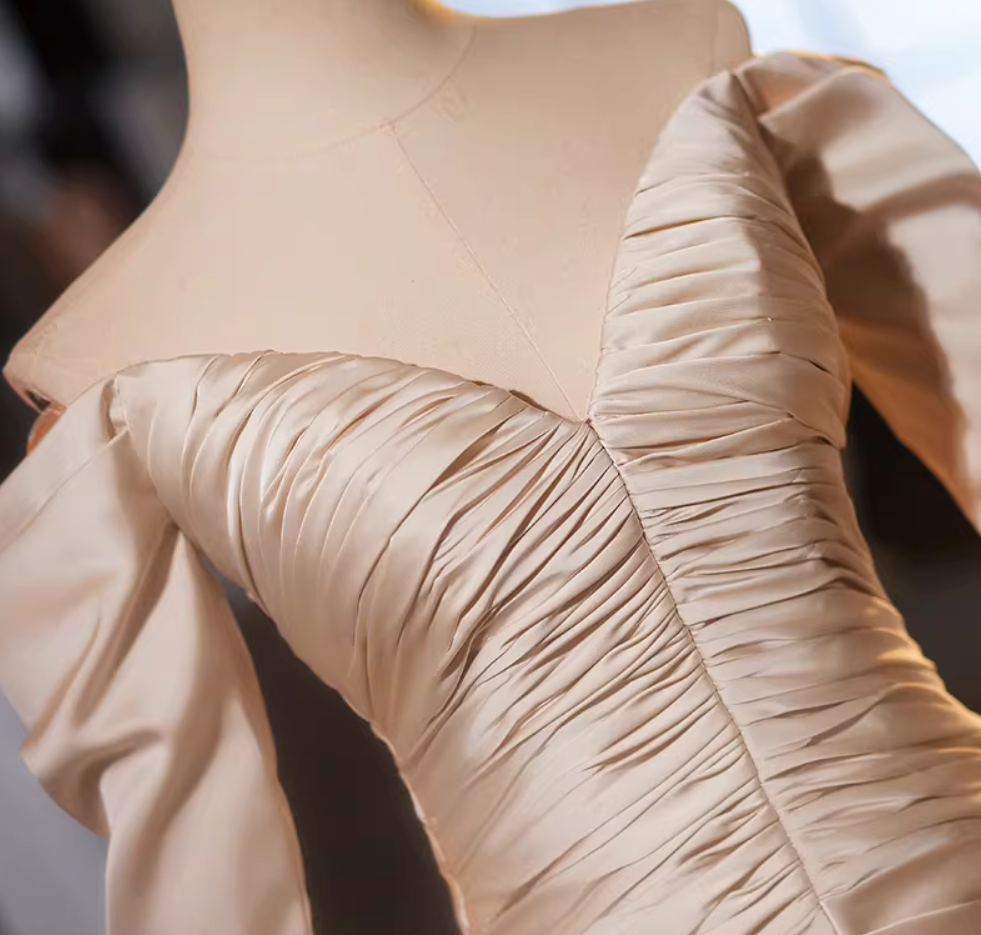 Pretty Off-Shoulder Sheath High-Slit Evening Gowns Long Sleeve Pleated Satin Prom Dress AP5142
