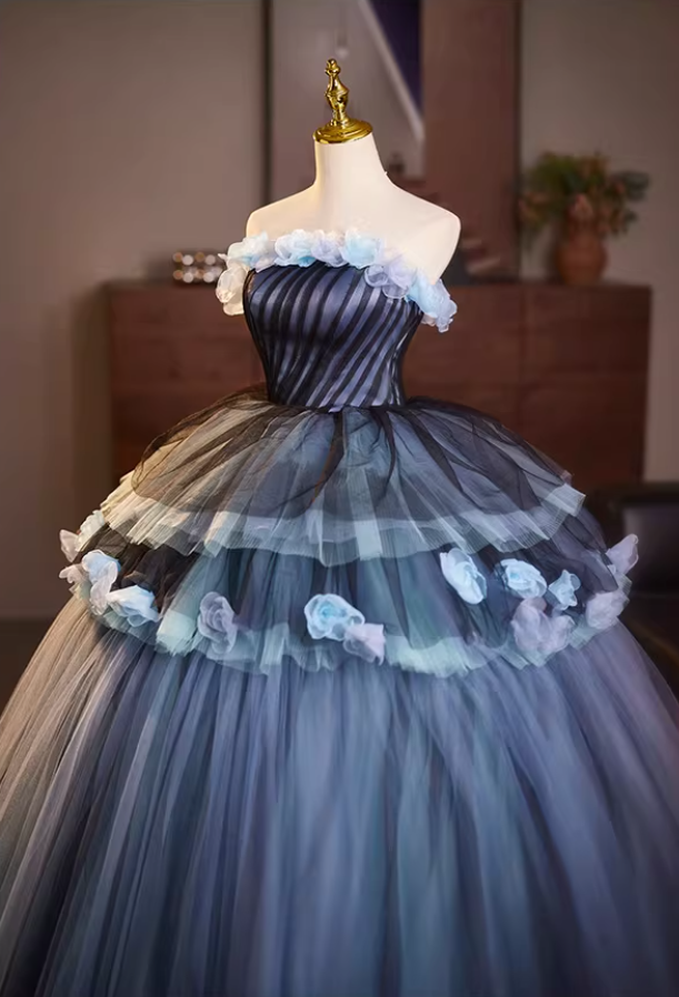 Boho-Inspired Strapless A-Line Tiered Tulle Sweet 16th Gowns Handmade Flowers Prom Dress AP5152