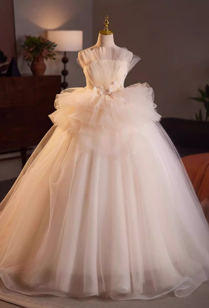 New Tendency A-Line Spaghetti Strap Bridal Gowns Appliques Sequins Tiered Tulle Wedding Dress AP5155