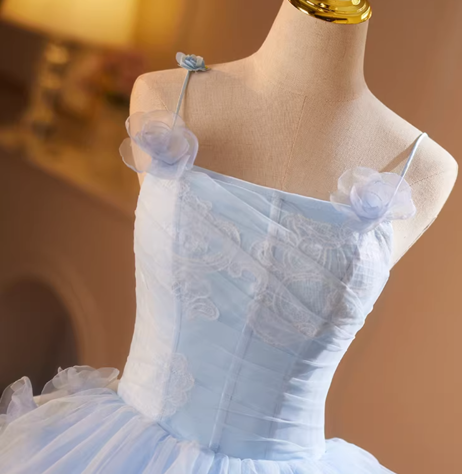 Cute A-Line Floral Spaghetti Strap Evening Gowns Sweet Appliques Ruffles Blue Tulle Prom Dress AP5182