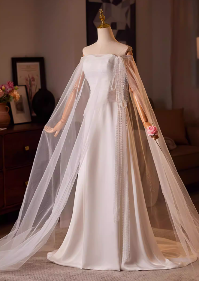 Gorgeous A-Line Strapless Bridal Gowns Pleated Tulle Satin Wedding Dress AP5190