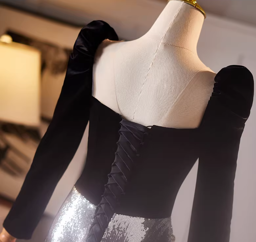 Stylish Sheath Silver Sequins Draped Evening Gowns Long Sleeve Square Neck Black Velvet Prom Dress AP5222