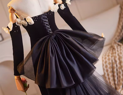 Fitted Off-Shoulder Black A-Line Sweet 16th Dresses Beads Appliques Long Sleeve Velvet Prom Dress AP5223