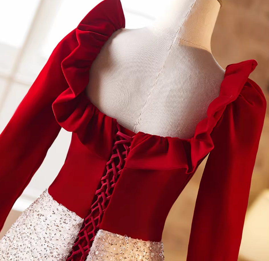 Attractive A-Line Ruffles Square Neck Sweet 16th Dresses Long Sleeve Sequins Tulle Prom Dress AP5226