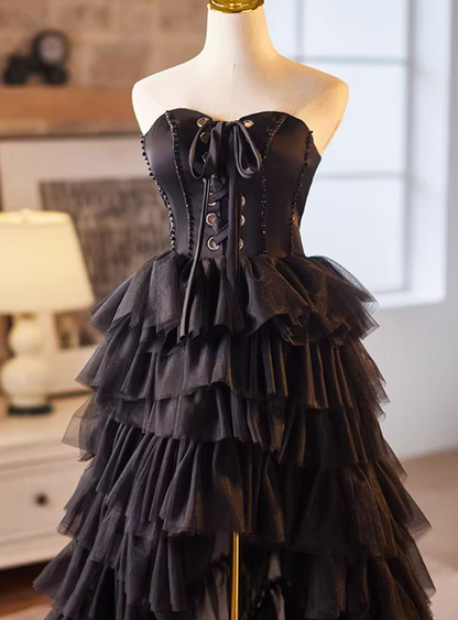 Glittering Strapless A-Line Tiered Sweet 16th Gowns Sequins Black Tulle High-Slit Prom Dress AP5229