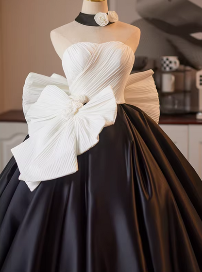 Fancy Strapless A-Line White & Black Sweet 16th Gowns Handmade Flowers Bows Prom Dress AP5234