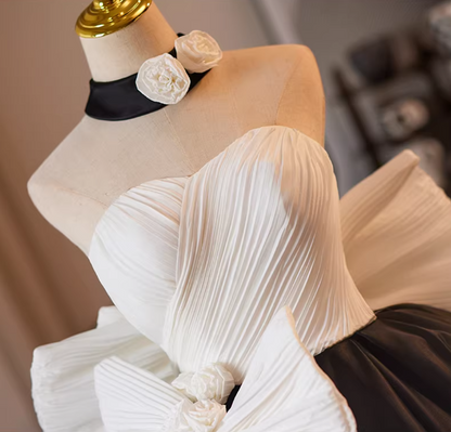 Fancy Strapless A-Line White & Black Sweet 16th Gowns Handmade Flowers Bows Prom Dress AP5234