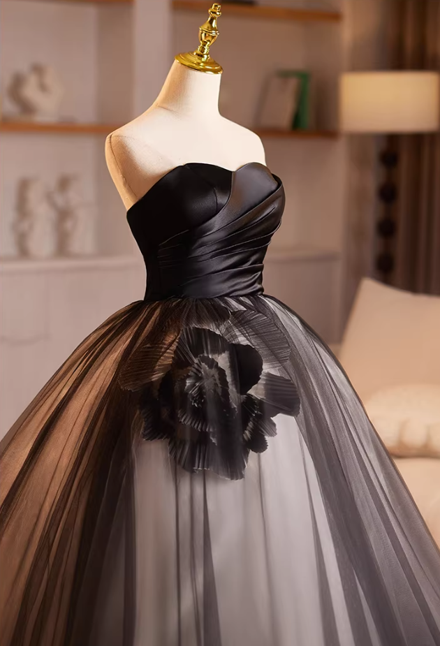 Delicate Strapless A-Line Sweet 16th Gowns Layered Tulle Handmade Flowers Prom Dress AP5235