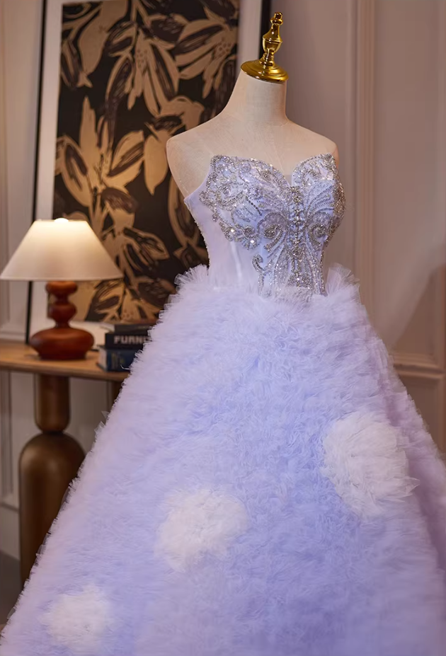 Victorian-Inspired A-Line Ruffles Tulle Strapless Sweet 16th Gowns Sequins Beading Prom Dress AP5240