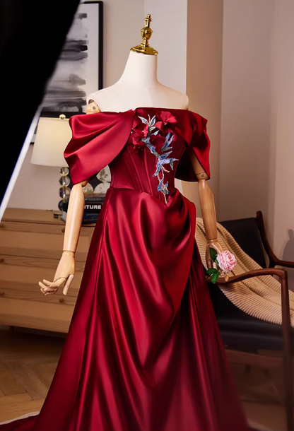 Fresh Off-Shoulder Red A-Line Sweet 16th Dresses Sequins Beads 3D Appliques Prom Dress AP5262
