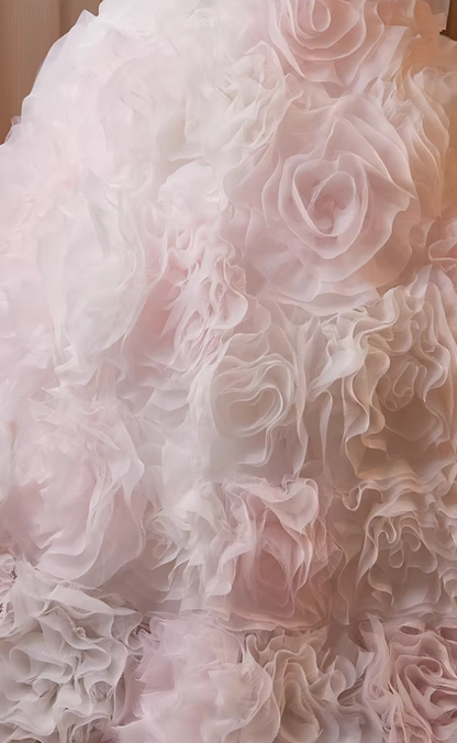Victorian-Inspired Strapless A-Line Bridal Gowns Ruffles Tulle Wedding Dress AP5264