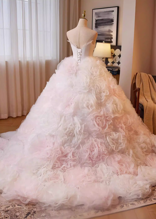 Victorian-Inspired Strapless A-Line Bridal Gowns Ruffles Tulle Wedding Dress AP5264