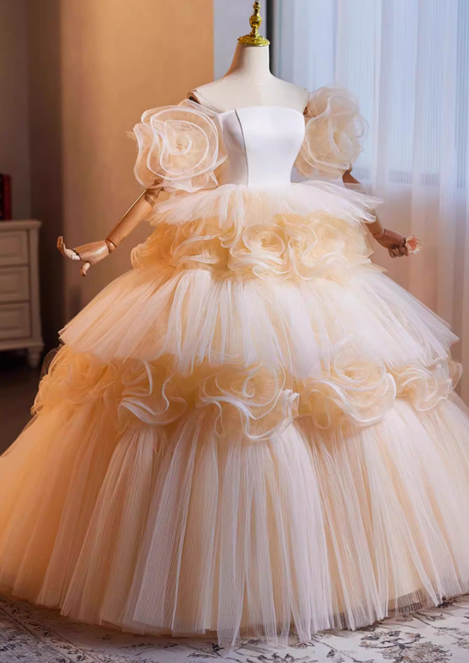 Ornate Off-Shoulder A-Line Tiered Tulle Sweet 16th Dresses Handmade Flowers Prom Dress AP5268