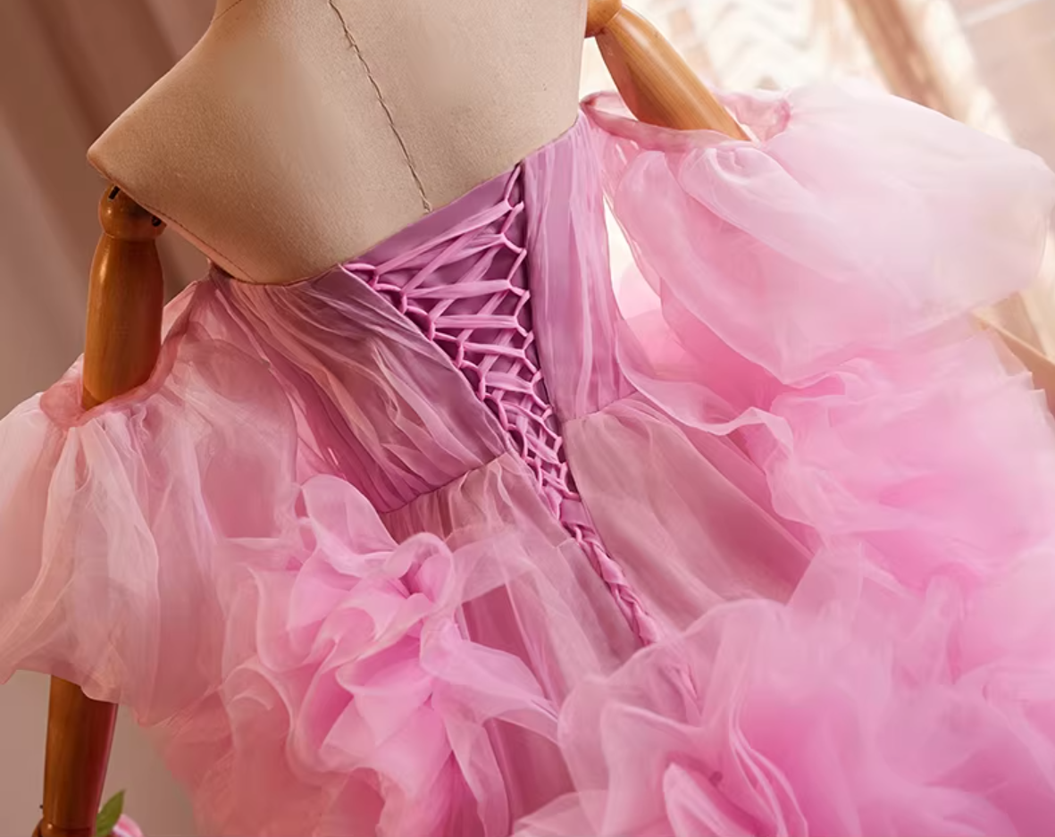 Luxury Off-Shoulder A-Line Sweet 16th Dresses Ruffles Tulle Prom Dress AP5272