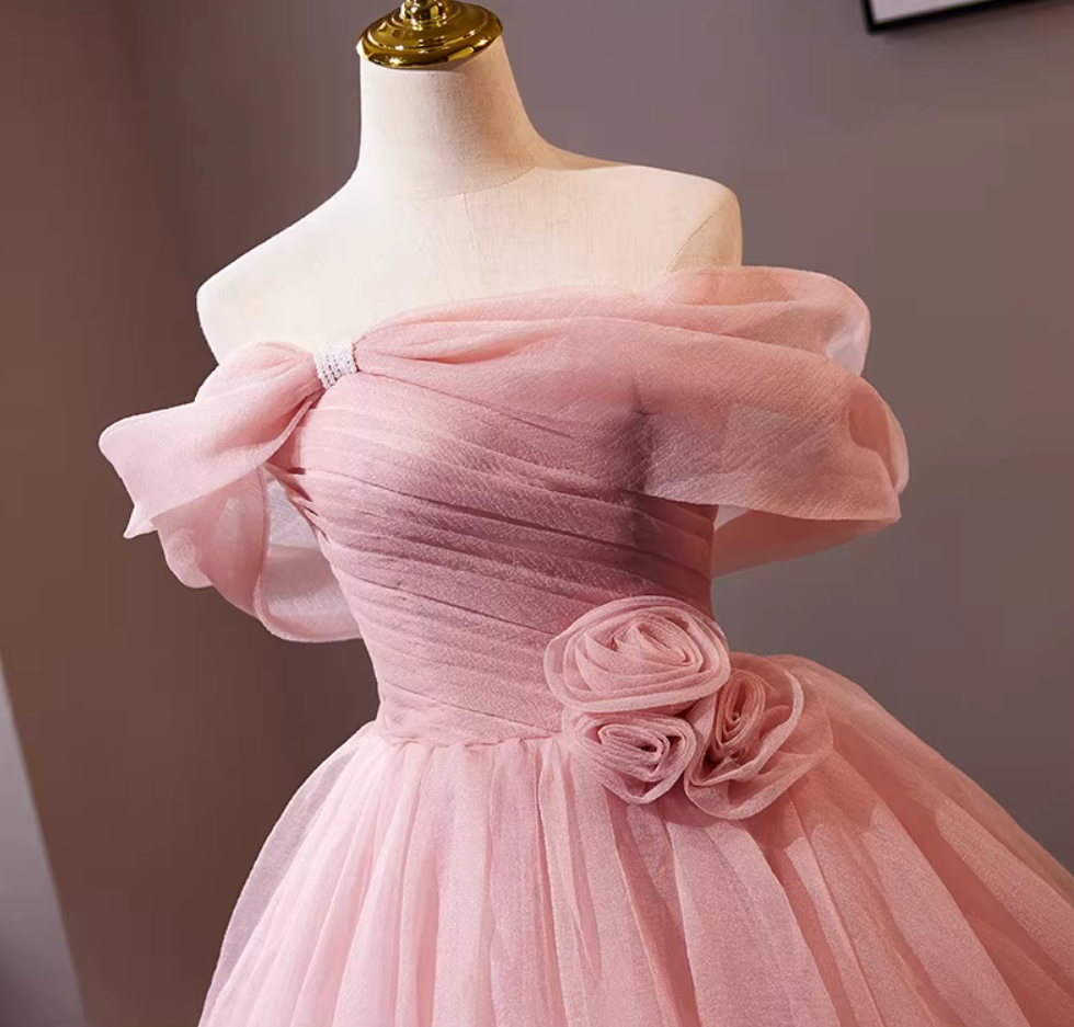 Adorable Off-Shoulder A-Line Pleated Tulle Sweet 16th Dresses Handmade Flowers Beads Prom Dress AP5302