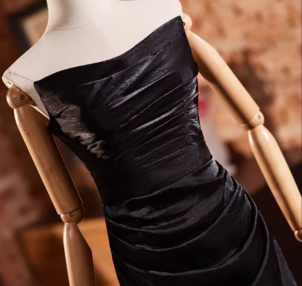 Gothic-Style Sheath Strapless Sweet 16th Dresses Black Satin Prom Dress AP5315