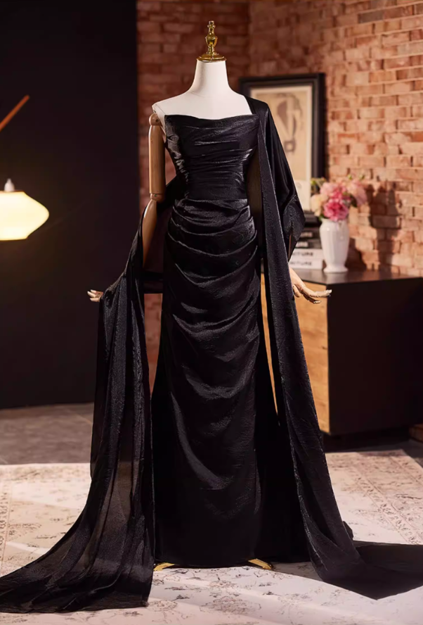 Gothic-Style Sheath Strapless Sweet 16th Dresses Black Satin Prom Dress AP5315