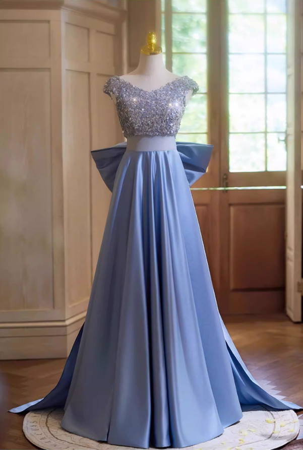 Ornate A-Line V Neck Sweet 16th Gowns With Bow Train Sequins Prom Dress AP5352