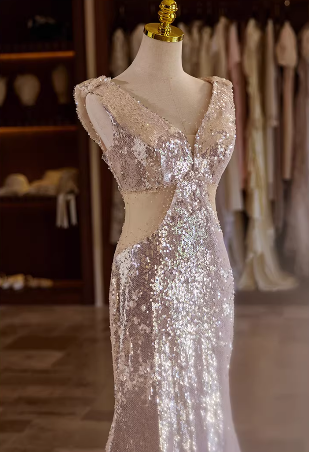 Chic V Neck Evening Mermaid Dress Sequins Prom Dress AP5354