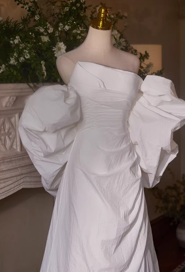 Pretty A-Line Strapless Bridal Gowns With Shawl High-Slit Wedding Dress AP5396