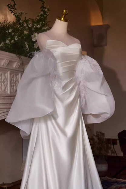 Fancy A-Line Strapless Bridal Dresses Pleated Satin Wedding Dress AP5397