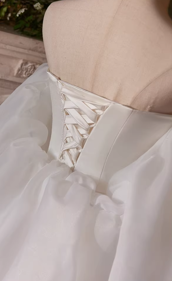 Fancy A-Line Strapless Bridal Dresses Pleated Satin Wedding Dress AP5397