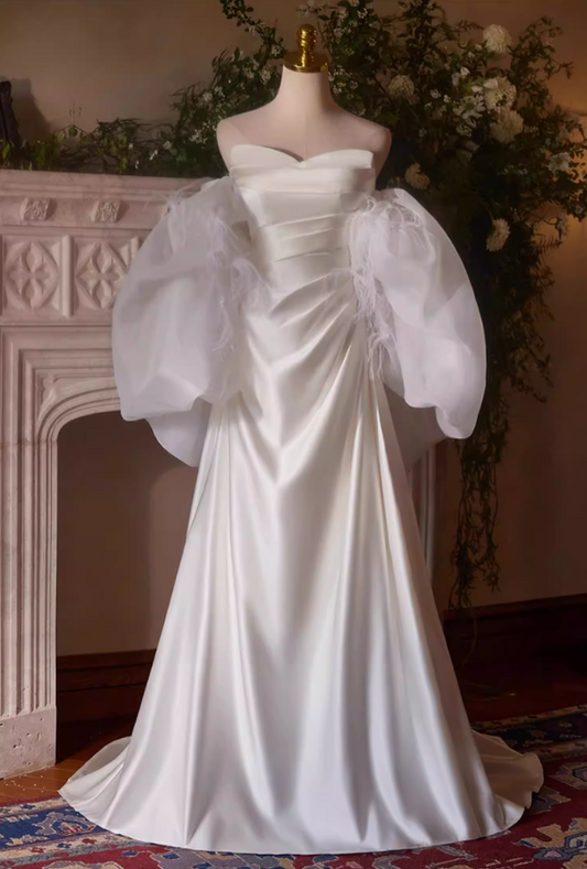 Fancy A-Line Strapless Bridal Dresses Pleated Satin Wedding Dress AP5397