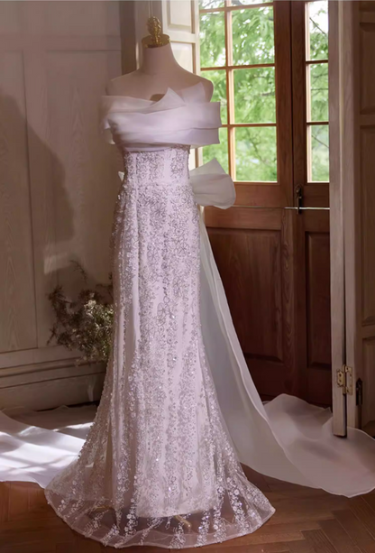 Ornate Off-Shoulder Mermaid Bridal Gowns Appliques Sequins Tulle Wedding Dress AP5431